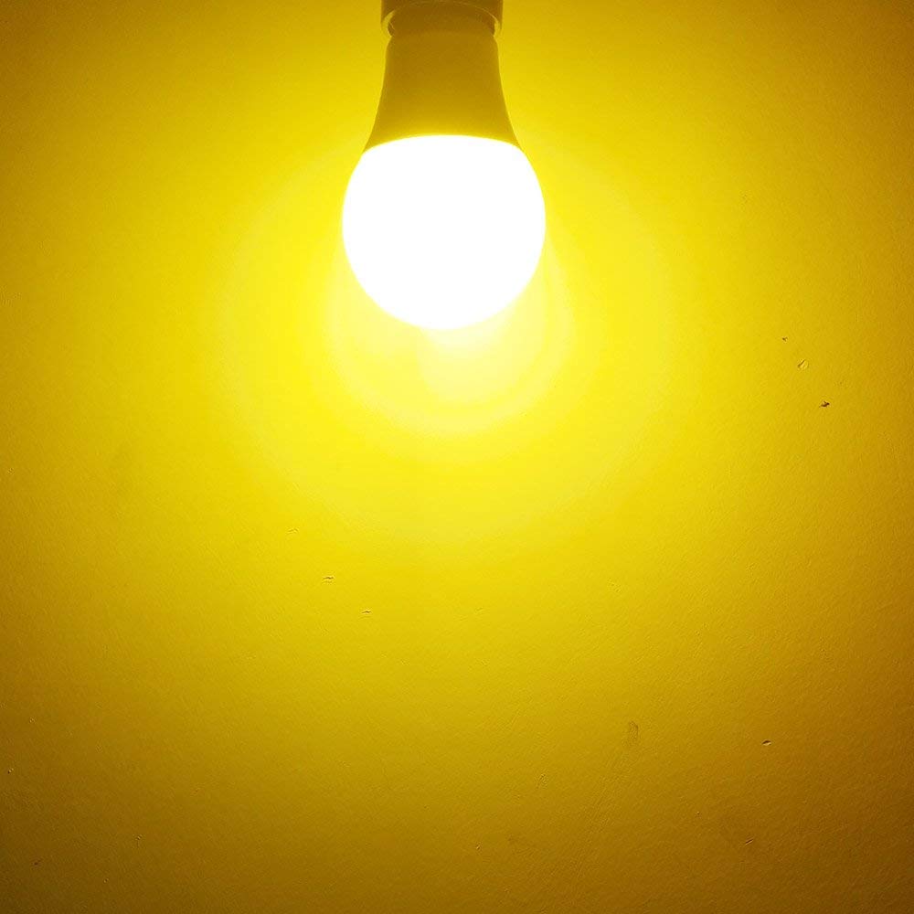 Taysing Smart LED Light Bulbs with Light Sensor, 5W, 500lm, Amber Yellow, 40W Equivalent, 2 Pack