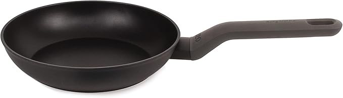 BergHOFF Leo 10Pc Non-stick Ceramic Cookware Set With Glass Lid, Cast Aluminum, Non-toxic, CeraGreen Nonstick Coating, Stay-cool Handle, Induction Pots and Pans, Black