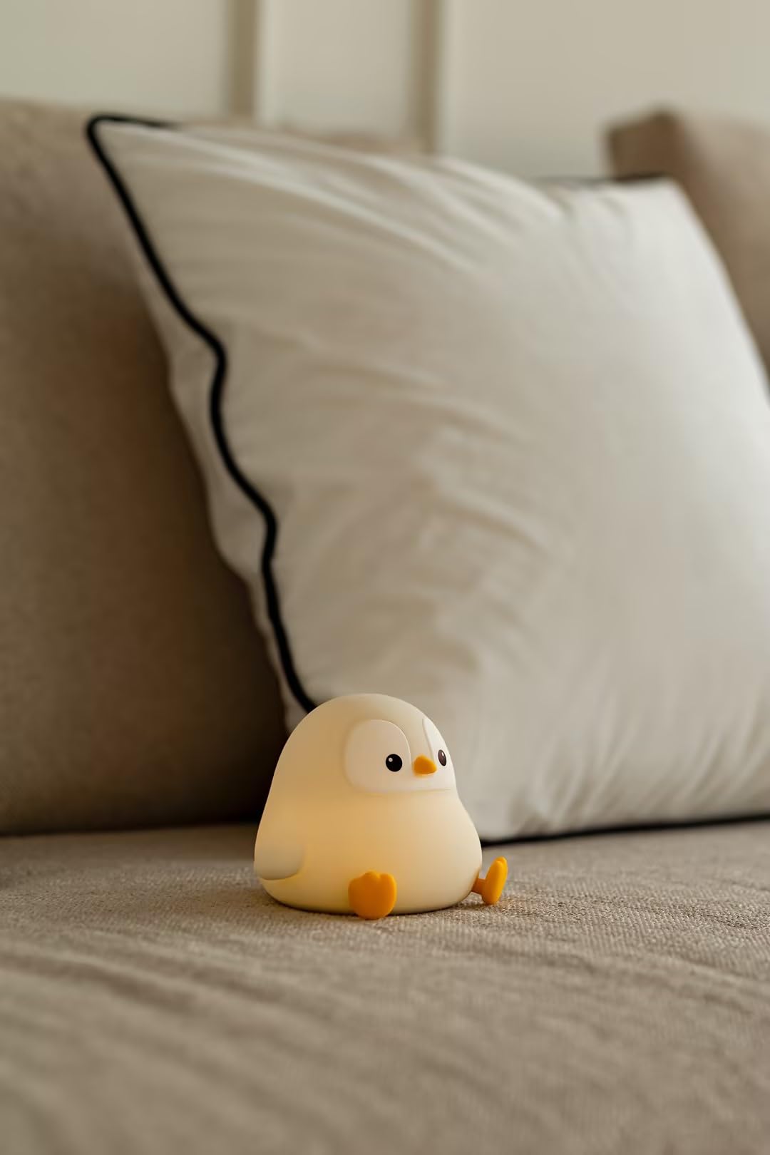 Cute Penguin Night Light Animal Lamp Food Grade Silicone Rechargeable 2 Level Dimmable Squishy Nursery Nightlight For Desk Decor Funny Gifts Stuff For Boys Girls Baby White Elephant Gifts