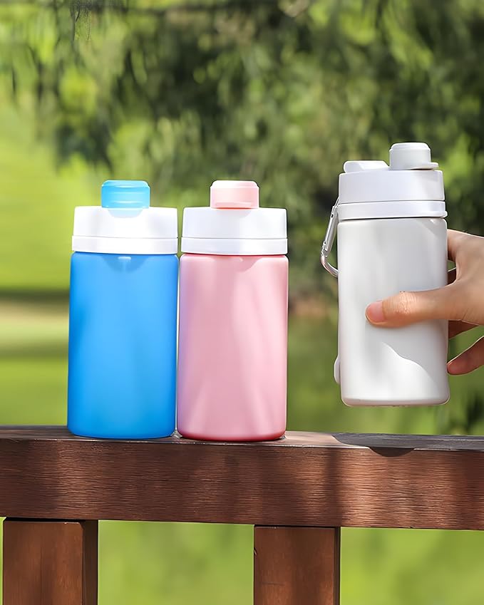 Collapsible Water Bottle, Foldable Water Bottle for Travel & Collapsable Water Bottle with Clip for Backpack, Portable Silicone Water Bottle, Collapse Water Bottle for Travel (20oz, Blue)
