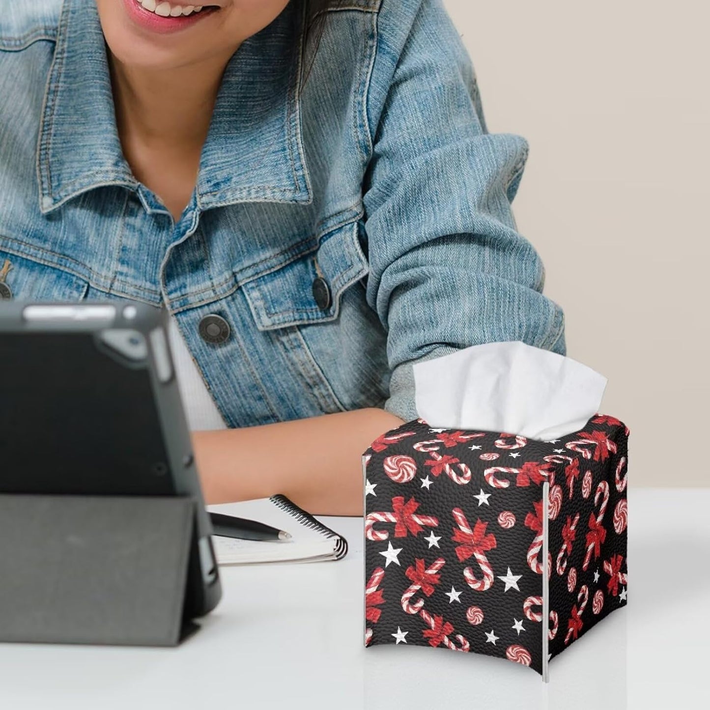 Christmas Candy Leather Tissue Box Cover Square Tissue Box Holder Christmas Home Decorative Tissue Holder Fun Tissue Box for Living Room Kitchen Bathroom