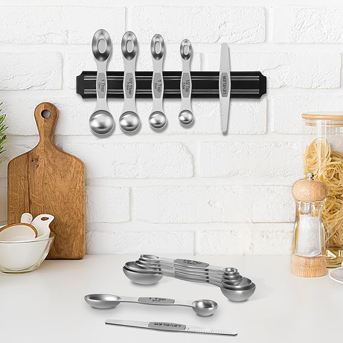 Wildone 16Pc Stainless Steel Measuring Set, 8 Cups & 7 Magnetic Measuring Spoons, Stackable & 1 Leveler (Gray)