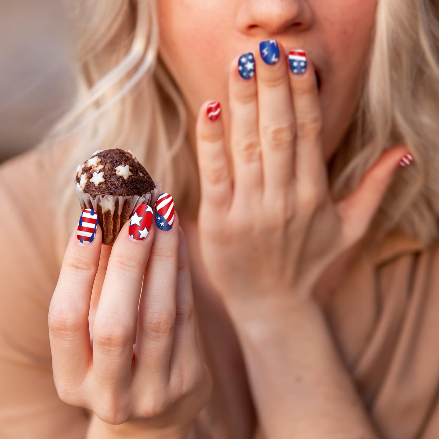 Whaline 6Pcs Patriotic Nail Plates Stamping Set USA Flag Star Stamp Templates 4th of July Nail Art Plates for Independence Day D