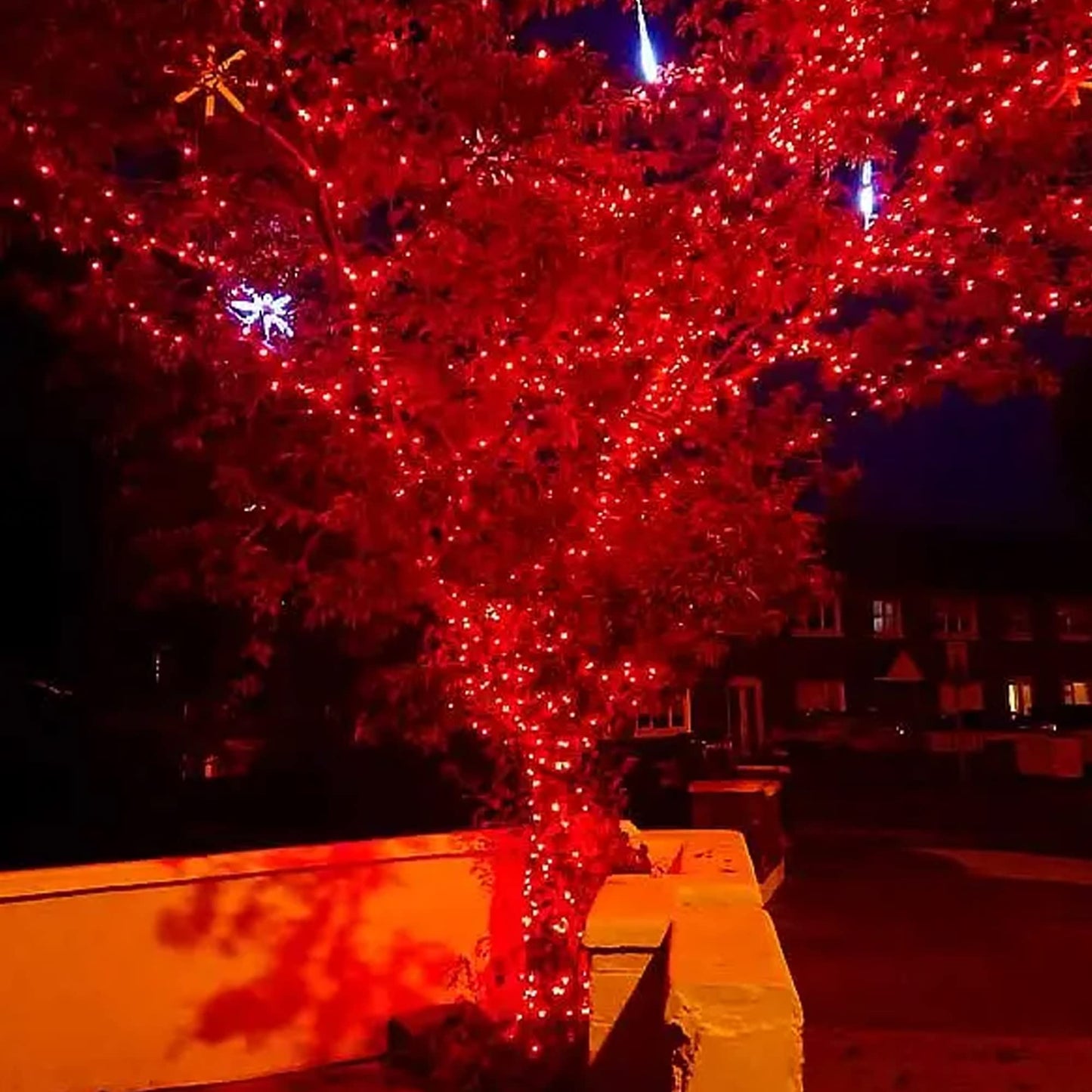 Dazzle Bright Christmas String Lights, 400 LED, 132FT, Waterproof, Green Wire, 8 Modes, Red, Model HB-300COI