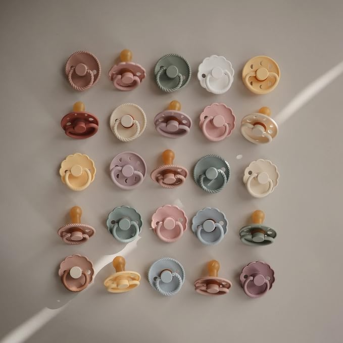 FRIGG Daisy Natural Rubber Baby Pacifier | Made in Denmark | BPA-Free (Dusty Rose/Lily Pad, 6-18 Months) 2-Pack