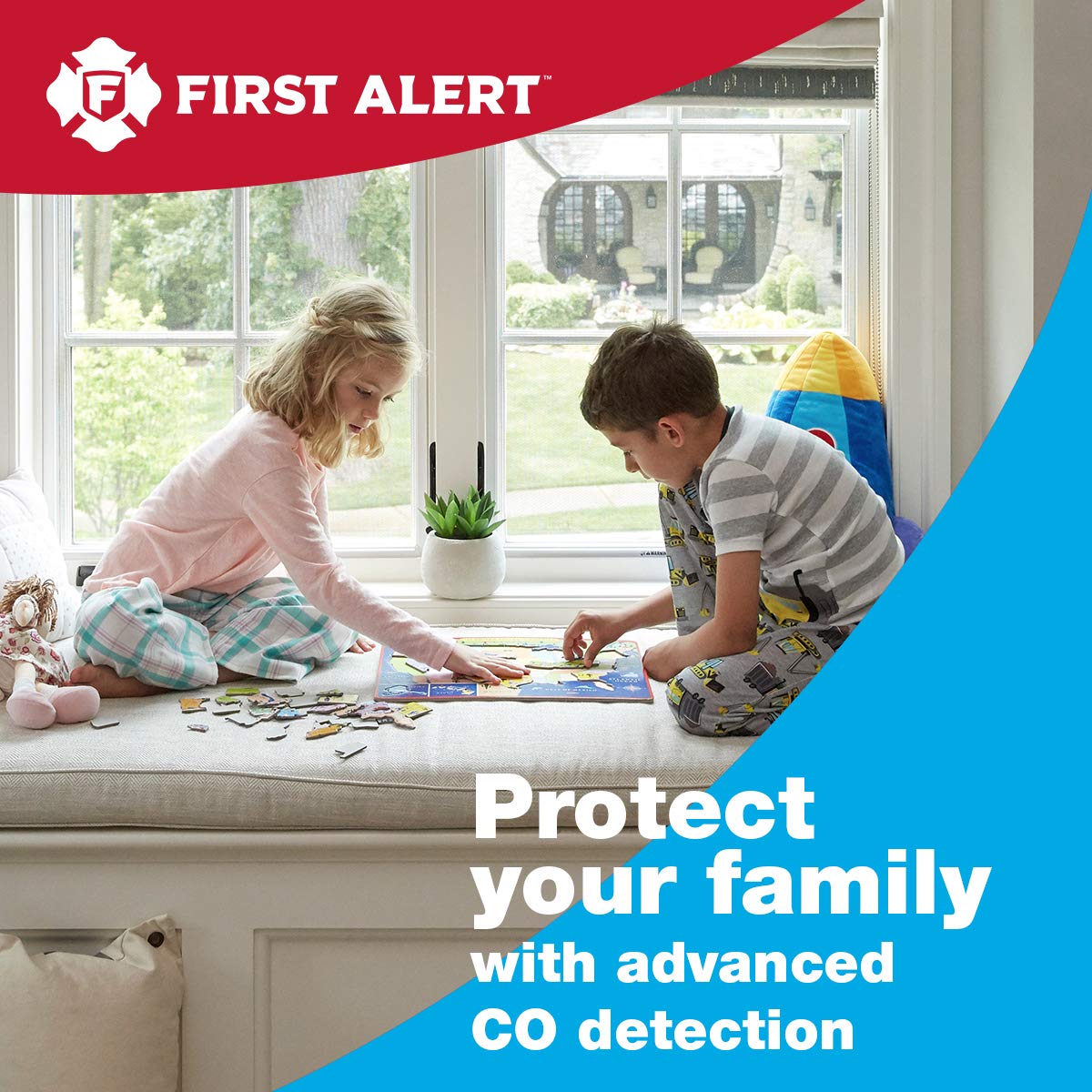 First Alert Carbon Monoxide Detector Alarm|No Outlet Required with Digital Display and Peak Memory, Battery Operated, CO410 , White