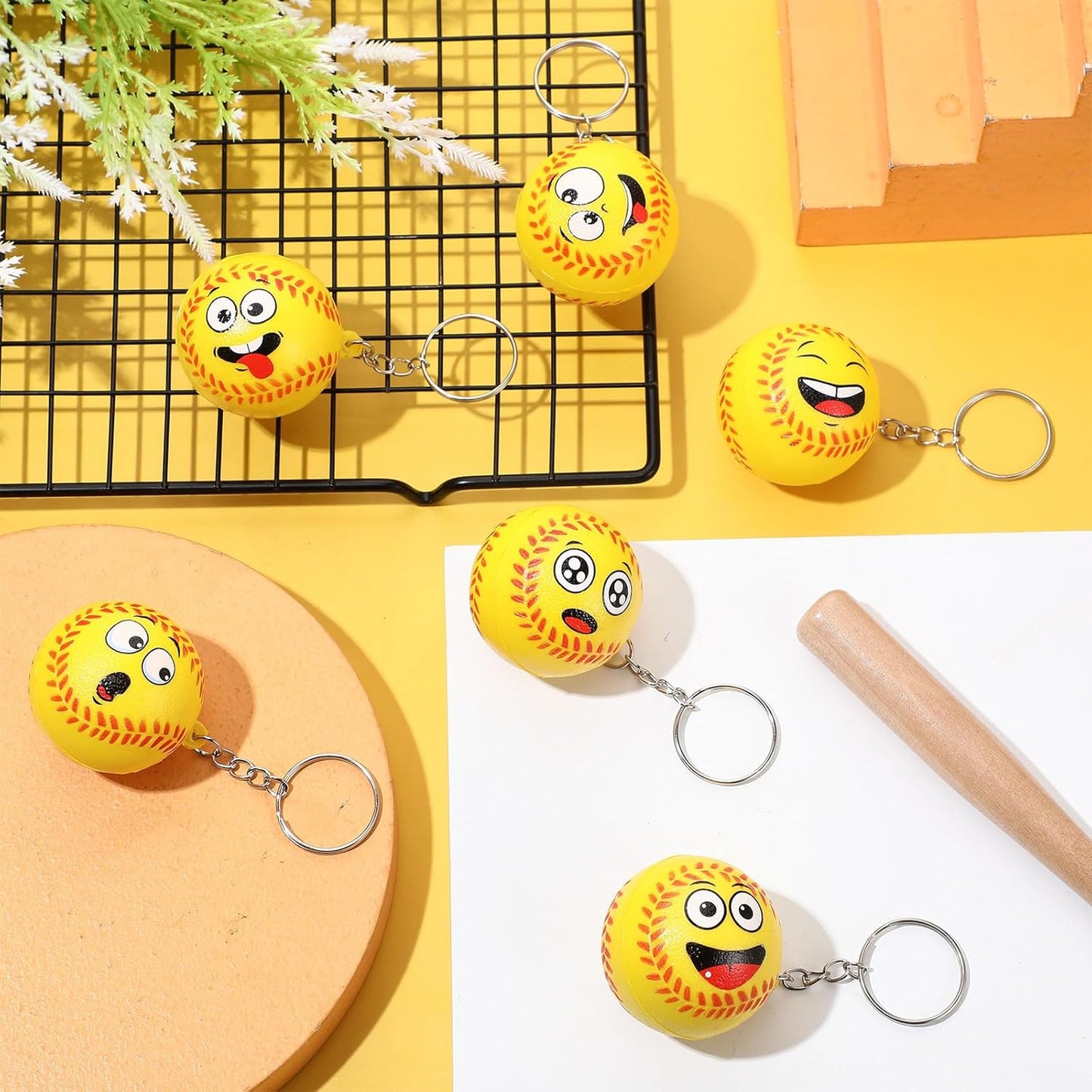 30 Pcs Softball Party Favors Sports Party Supplies for Boys Girls Funny Mini Face Stress Ball Keychains Cute Relief Balls for Softball Lovers Team Prizes Anxiety Relief Sport Sport Favors