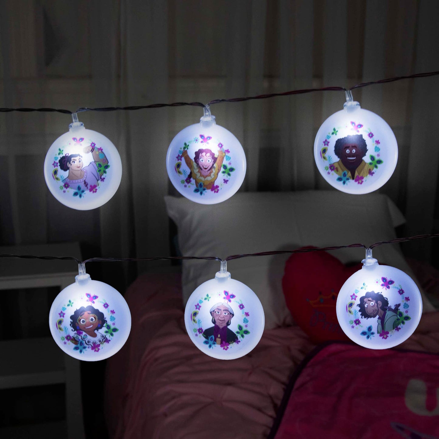 Paladone Encanto String Lights With Stickers - 54 Length (137 Cm) Indoor Room Lighting - Disney Kids Movie Encanto Bedroom Decor And Party Decoration