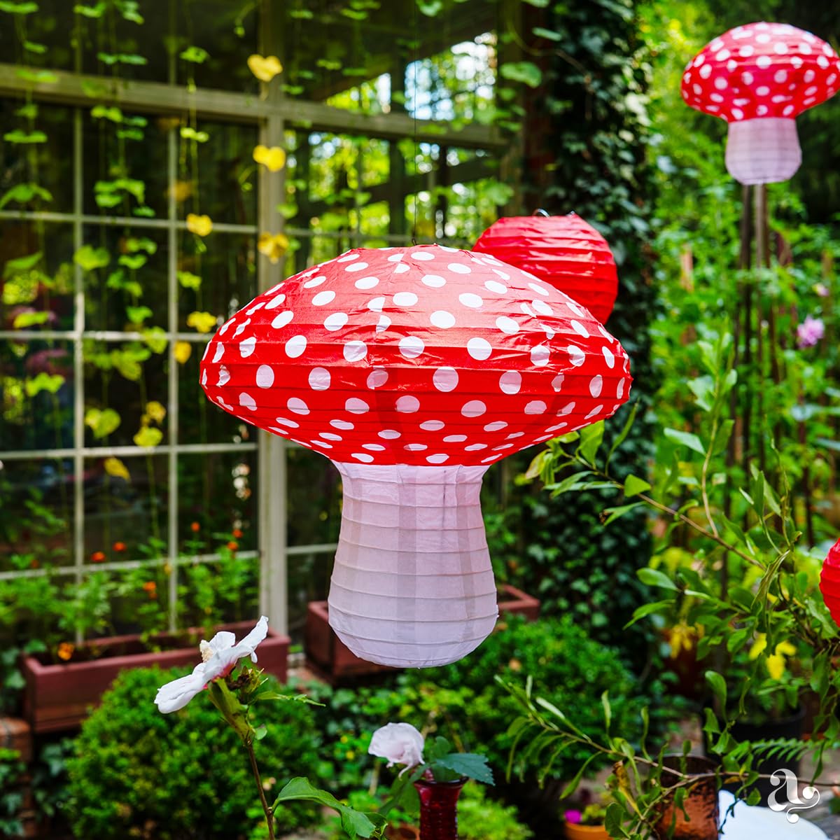 Avoseta Mushroom Paper Lanterns, 12 pcs, Red and White, Large Decorations for Fairy Tea Party and Garden Party, Model: avoseta-lanterns-mushroom