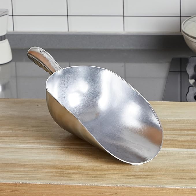 2 Pcs 85-ounce Metal Ice Scoop Large Rock Salt Scoop Aluminum Utility Scooper Round Bottom Crawfish Boil Party Supplies Accessories for Kitchen Bar Seafood Party Ice Machine