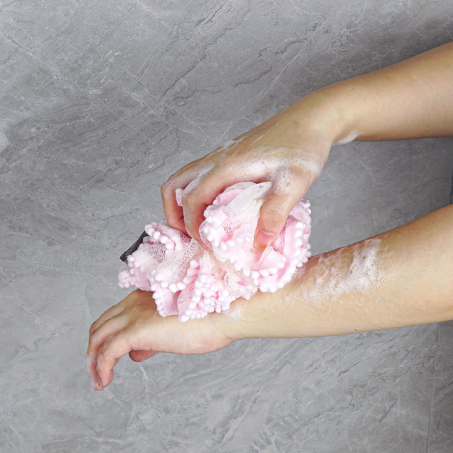 Biiange Pink Loofah, Shower Bath Spong, Soft Shower Loofahs Balls, Globose lace Shower Ball, for Body Wash Scrubber Cleaning Loo