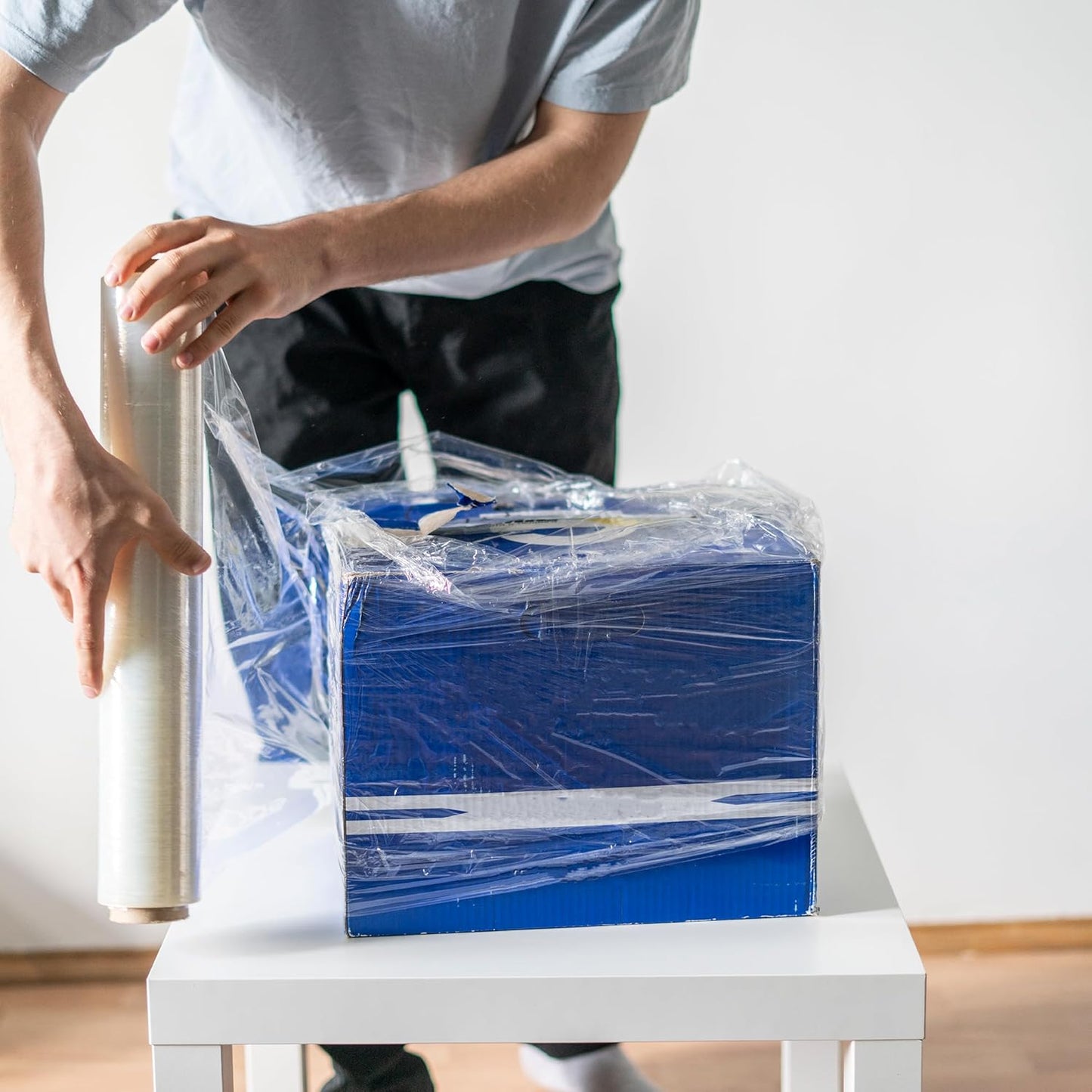 PSBM High Performance Pallet Stretch Wrap, 4 Pack Plastic Moving Wrap in 18 Inch x 1500 Feet, 47 Gauge, Clear Packing wrap for moving, Ideal for Furniture Wrapping for moving purposes