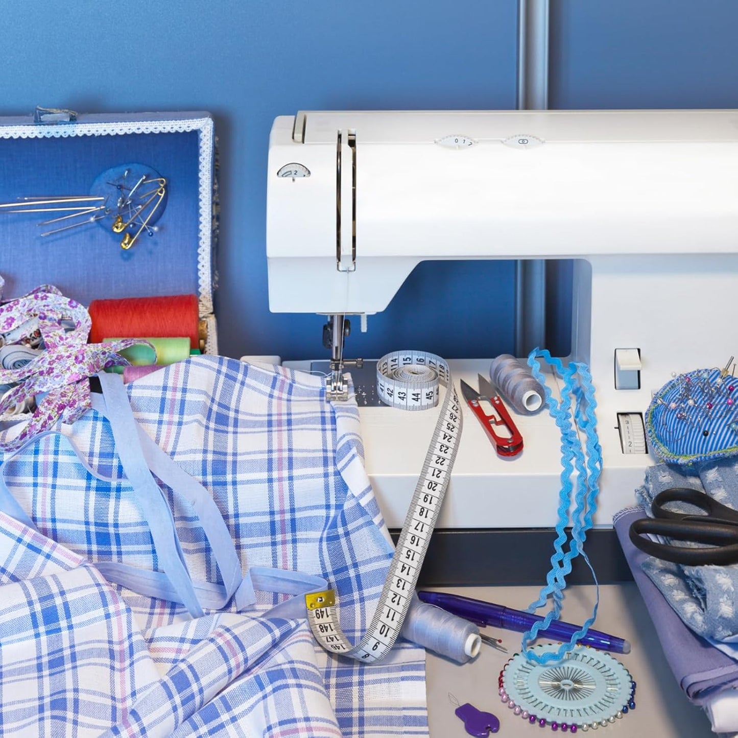 MECCANIXITY Double Fold Bias Tape for Sewing 1/3 Inch x 6 Yards Satin Pre-fold Continuous Binding Tape for Seaming Quilting Hemming Binding DIY Crafts, Coffee