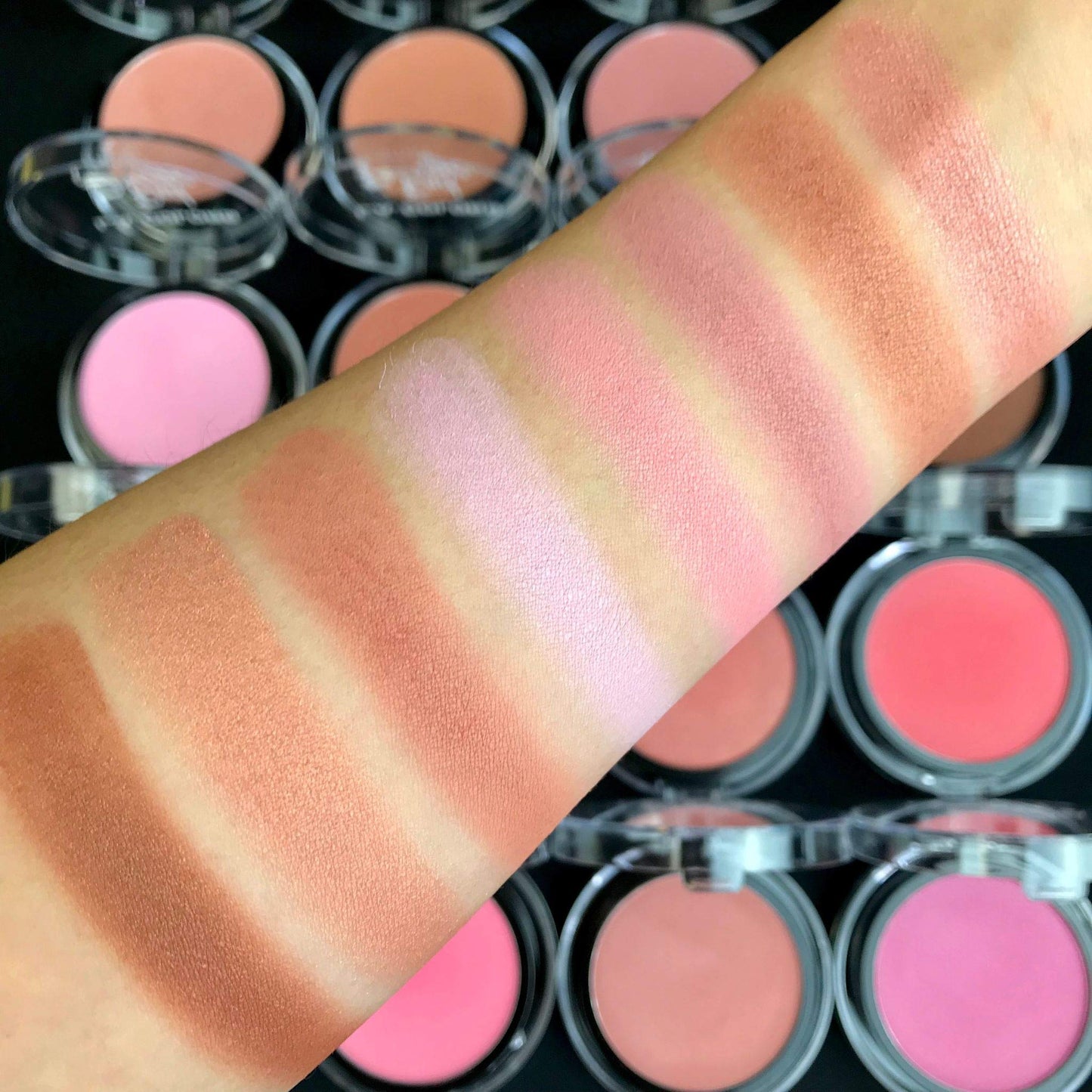 L.A. COLORS Rad Rouge Blush, Awesome CBL723