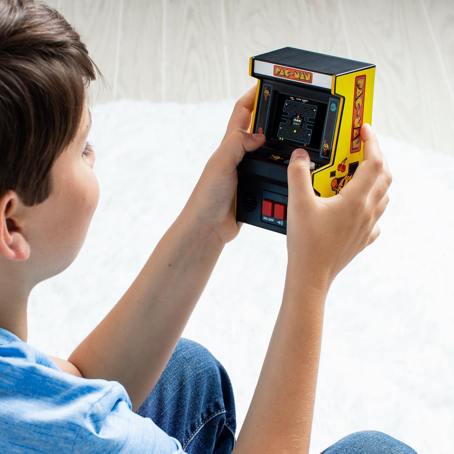 Arcade Classics Pac-Man - Retro Mini Arcade Game, Full Color Screen, Classic Handheld Electronic Game Console, 90s Toy, Great Gift for Kids 8+