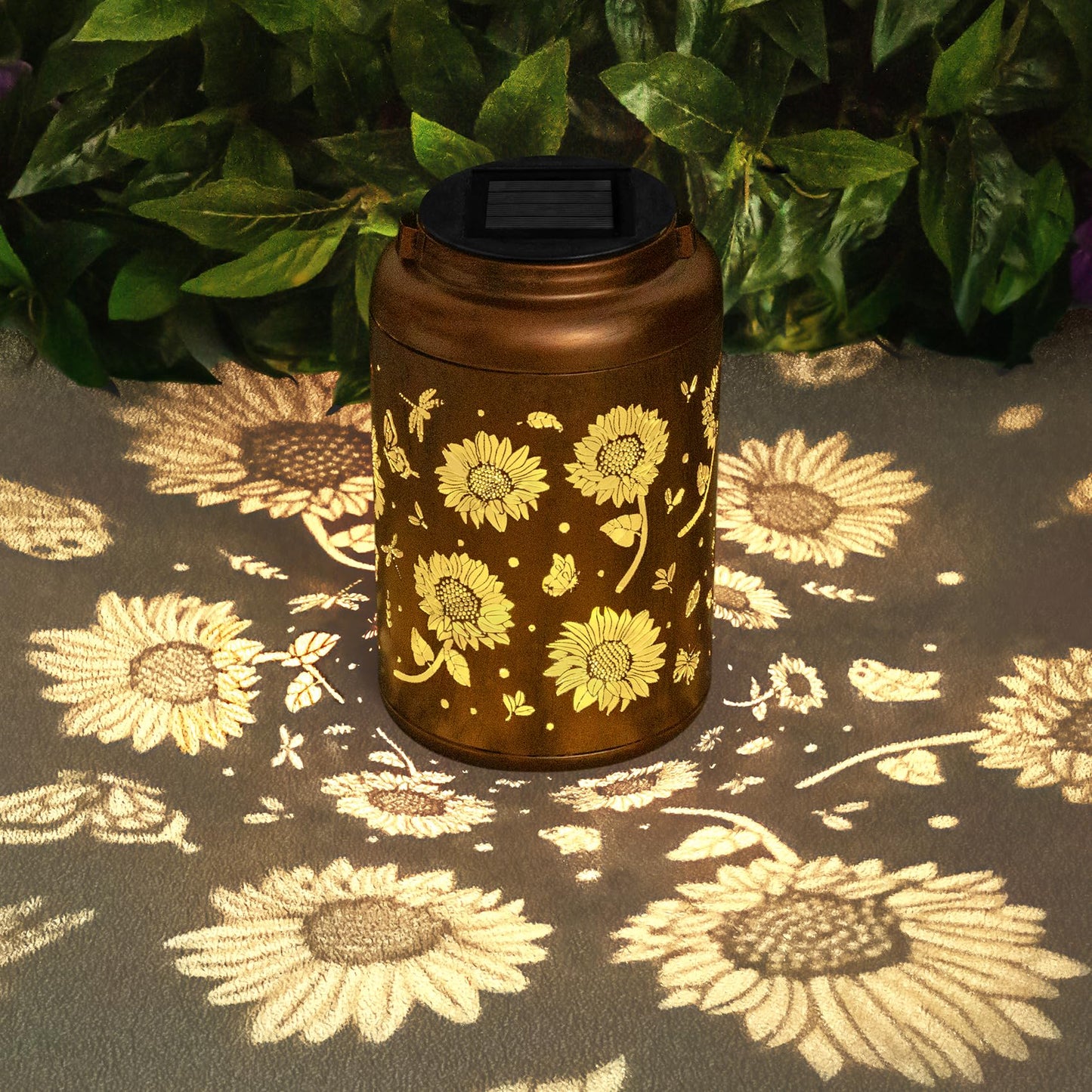 Christmas Sunflower Gifts for Women, Mom, Sunflower Solar Lanterns Outdoor Waterproof, Metal Hanging Solar Lights Outdoor Christ