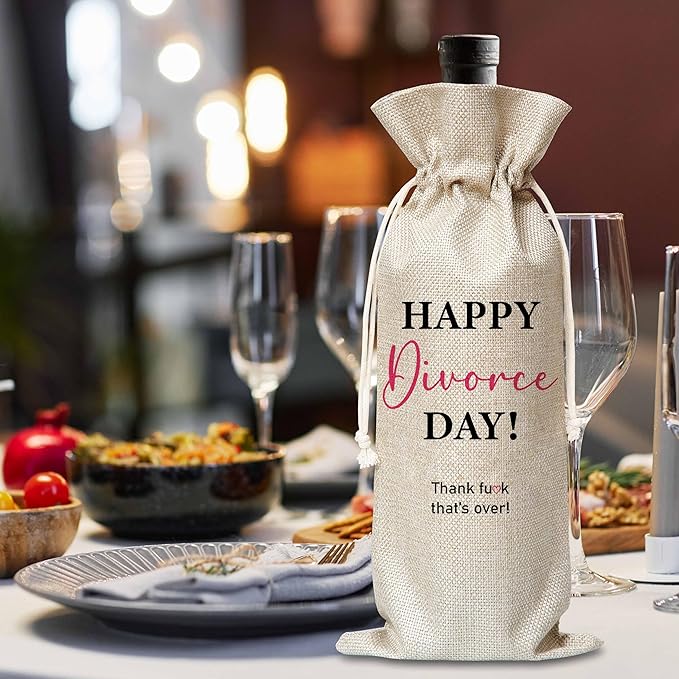 Xanev Divorce Gifts For Woman Man, Divorce Wine Gift Bag, Happy Divorce Day Wine Bag, Breakup Divorced Congrats Gift For Friend Sister Family, New Beginning Gift, Divorce Party Decorations, B41