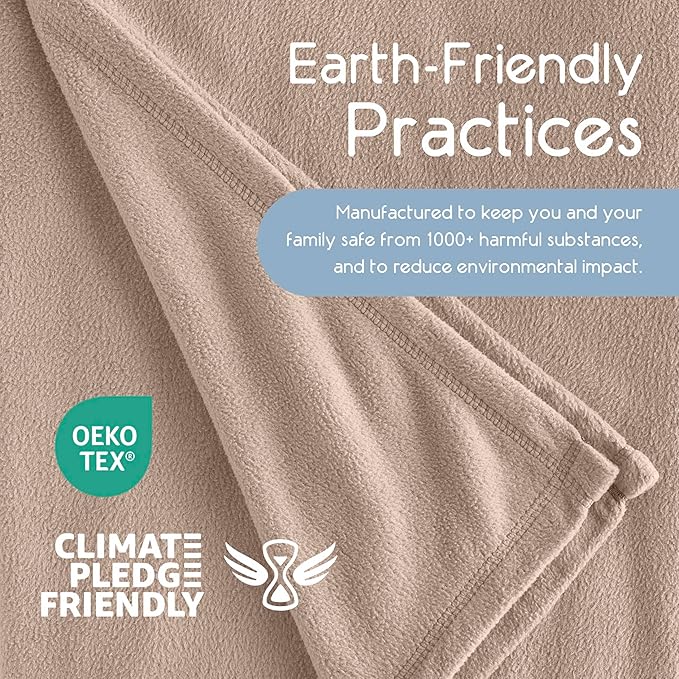 Vellux Twin Size Microfleece Blanket | Fleece Bed Blanket | All-Season Comfort| Supersoft Lightweight | Plush Throw Blanket for Bed Couch or Sofa | Pet-Friendly | Nutmeg