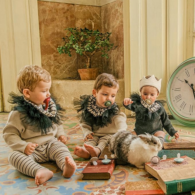 Suavinex Wonder Baby Pacifier, SX Pro Silicone Nipple, Reversible, Non Irritating Shield Design, 2 Pk Pacifiers 0-6 Months, Made in Europe, Aqua/Gray