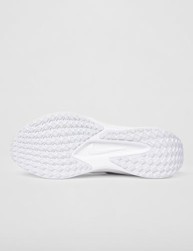 Nike Men's Quest 6 Road Running Shoes
