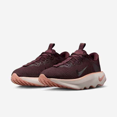 Nike Womens Motiva