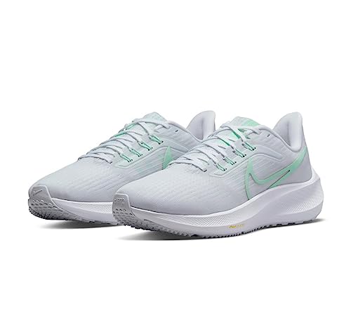 Nike Womens SneakerSneaker