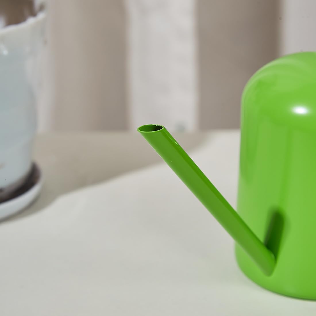 Watering Cans, 10oz/300ml Stainless Steel Long Spout Small Watering Sprinkling Pot, Indoor Outdoor Garden Flower Succulents Plant Watering Cans, Stylish Gardening Decoration(Green)