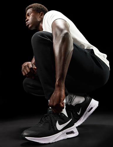 Nike Men's Air Max Nuaxis Shoes