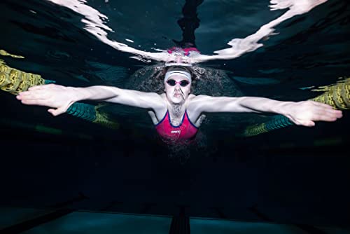 Arena 3D Soft USA Unisex Adult Silicone Swim Cap for Men and Women Swimming Training Racing Bathing Cap Competitive Swimmers