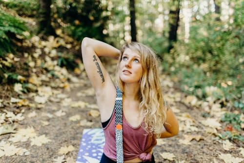 Yune Yoga Bowie Yoga Strap – 68" 100% Cotton Stretching & Carrying Strap with Metal D-Ring – Yoga Accessory for Pilates, F...