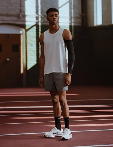 Nike Men's Downshifter 13 Road Running Shoes