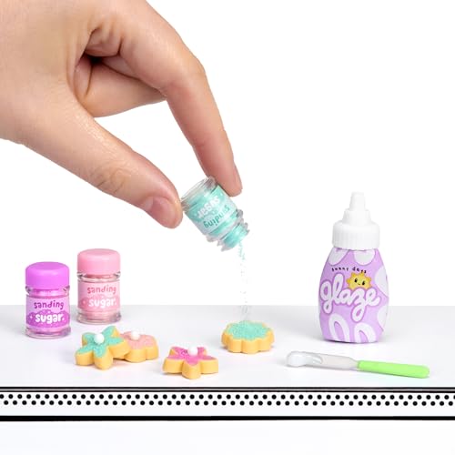 MGA's Miniverse Make It Mini Make It Mini Spring (3 Pack), Seasonal, Easter, Blind Pack, DIY, Crafts, Resin, Replica Food,...