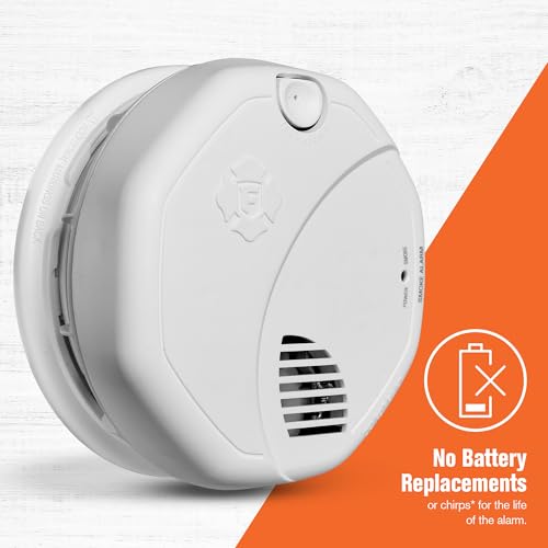 First Alert Smoke Alarm, 10-Year Sealed Battery Dual Sensor Detector with Test & Silence Button, SM310, 1-Pack