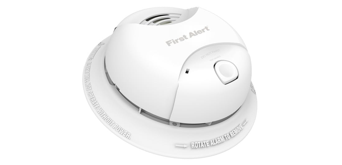 First Alert 0827B Ionization Smoke Alarm with 10-Year Sealed Tamper-Proof Battery , White , Pack of 1