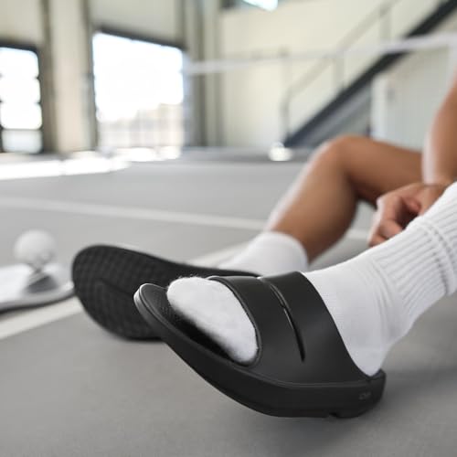 OOFOS OOahh Recovery Slide, Black - Women’s Size 13, Men’s Size 11