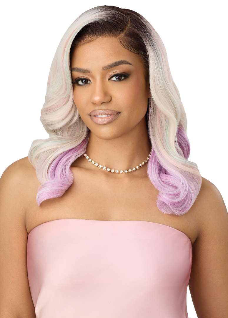 Outre Airtied 100% Fully Hand-Tied Wig - Human Hair Blend - Soft Curls 18    (TIRAMISU)