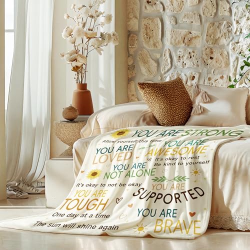Get Well Soon Gifts for Women Mom After Surgery, Hug Healing Blanket Breast Cancer Care Warm Gift for Patient, Inspiration...