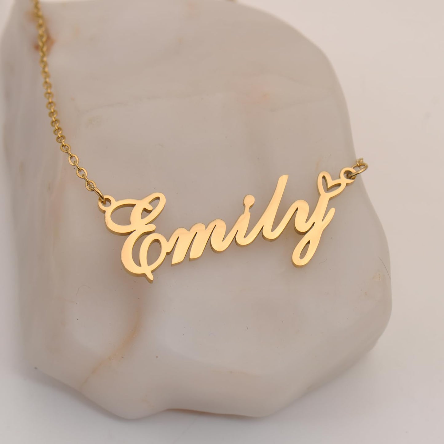 Aoloshow Tessa Name Necklace Heart Charm Pendant 18k Gold Plated Stainless Steel Jewelry for Womens Graduation