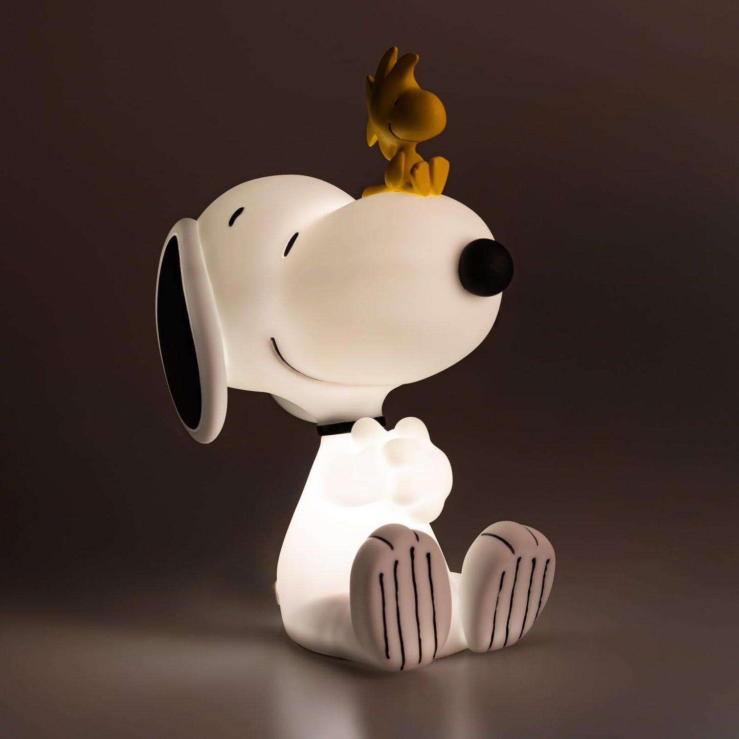 Grupo Erik Snoopy Lamp | Night Light  Kids Lamp  Desk Lamp  Mood Lights  Table Lamp | Snoopy Gifts  Snoopy Merchandise  Peanuts Snoopy  Gifts For Dog Lovers