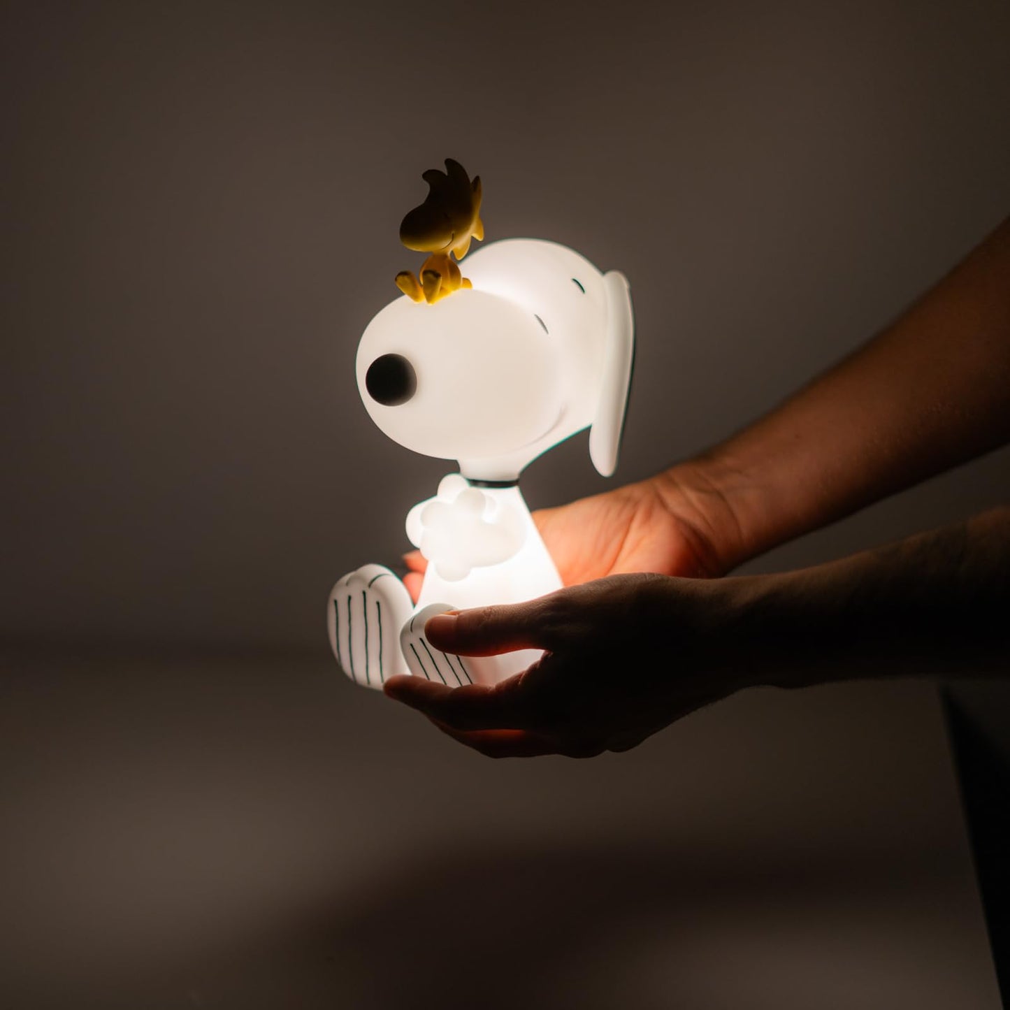 Grupo Erik Snoopy Lamp | Night Light  Kids Lamp  Desk Lamp  Mood Lights  Table Lamp | Snoopy Gifts  Snoopy Merchandise  Peanuts Snoopy  Gifts For Dog Lovers