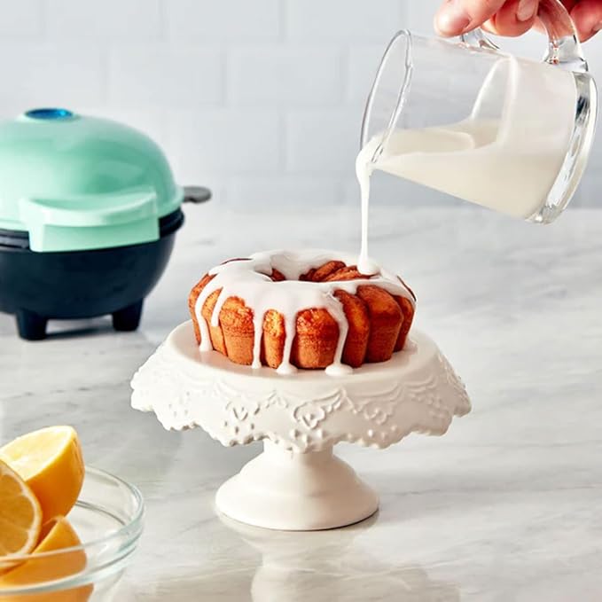 Mini Cake Maker Electric Cake Maker, Double Side Quick Heating for Breakfast, Parties, Non-stick Surface Easy to Clean, Azure Blue