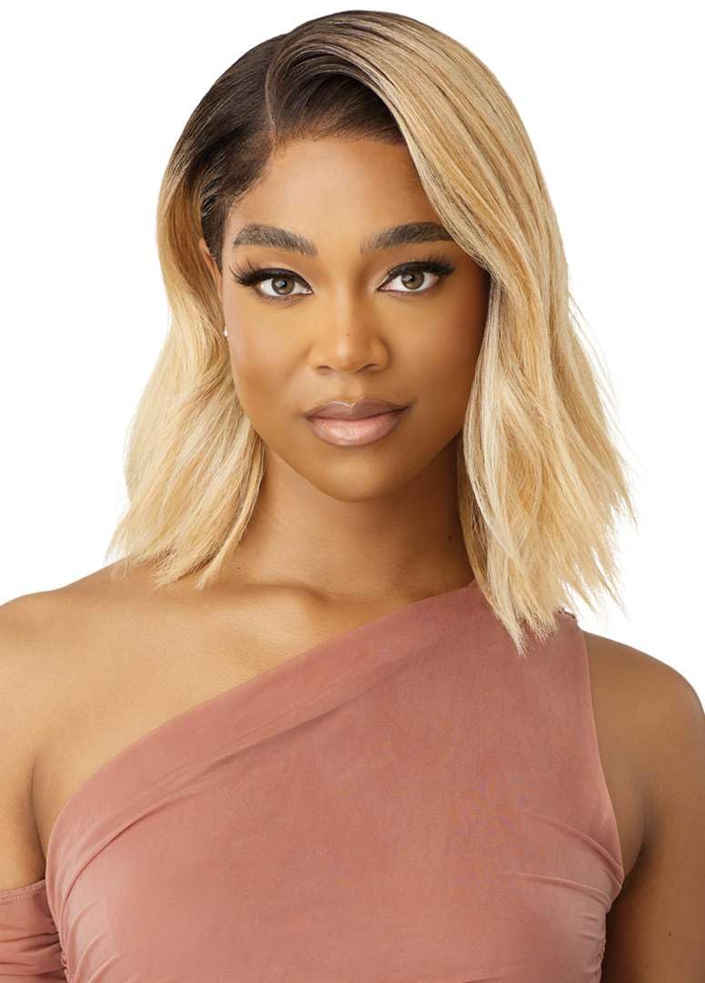 Outre Lace Front Wig - Melted Hairline - Adelina (DRFF4/GOLDEN HONEY)