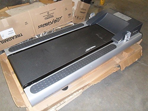Life Fitness Club Series Treadmill