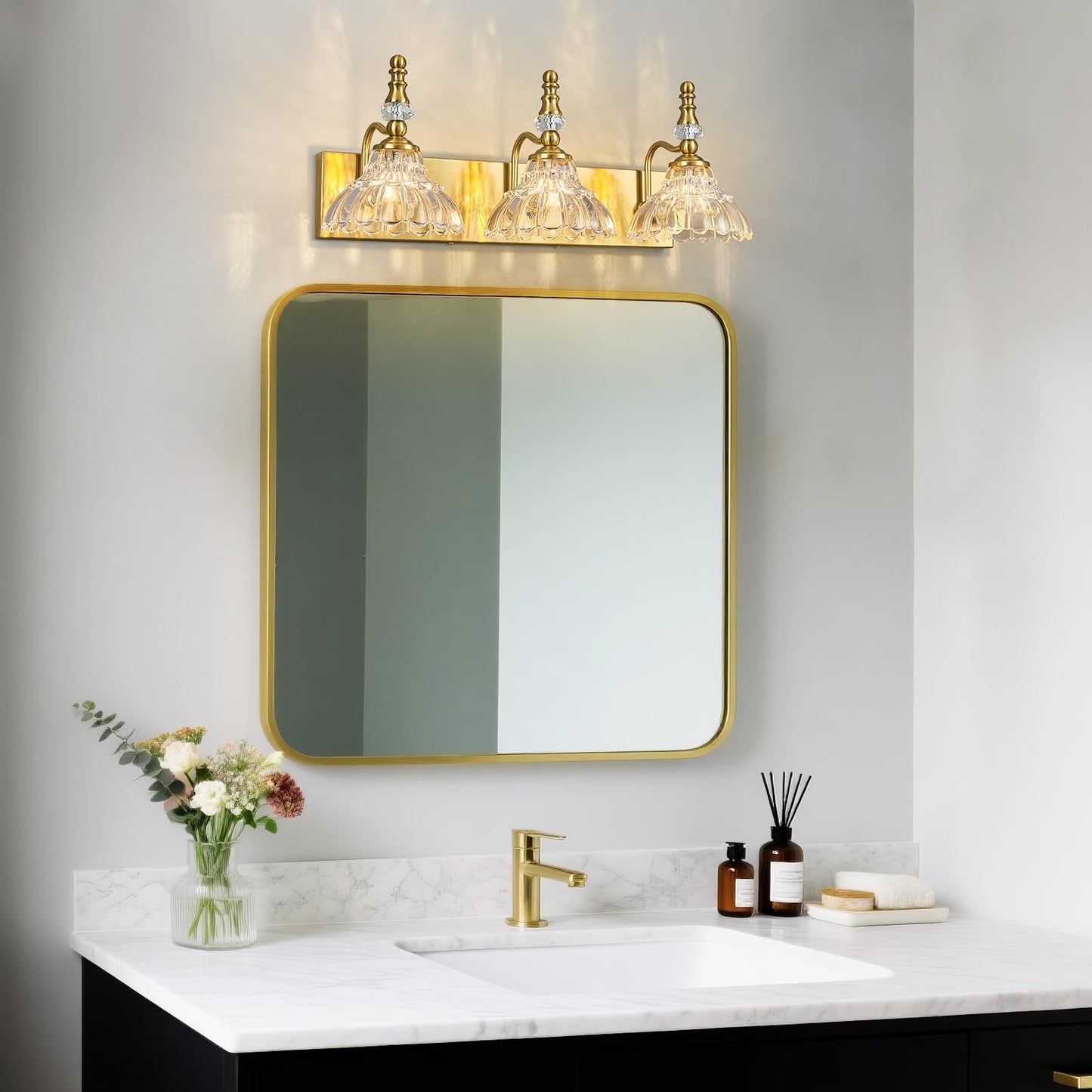 Lbsqj Vintage Bathroom Vanity Light  3-Light Gold Vanity Lighting Fixture With Flower Glass Shade  Bathroom Lighting Fixtures Over Mirror