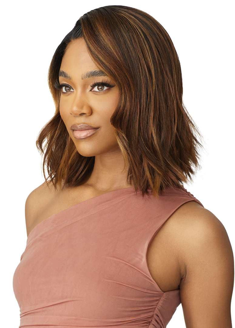 Outre Lace Front Wig - Melted Hairline - Adelina (DR2/GINGER BROWN)