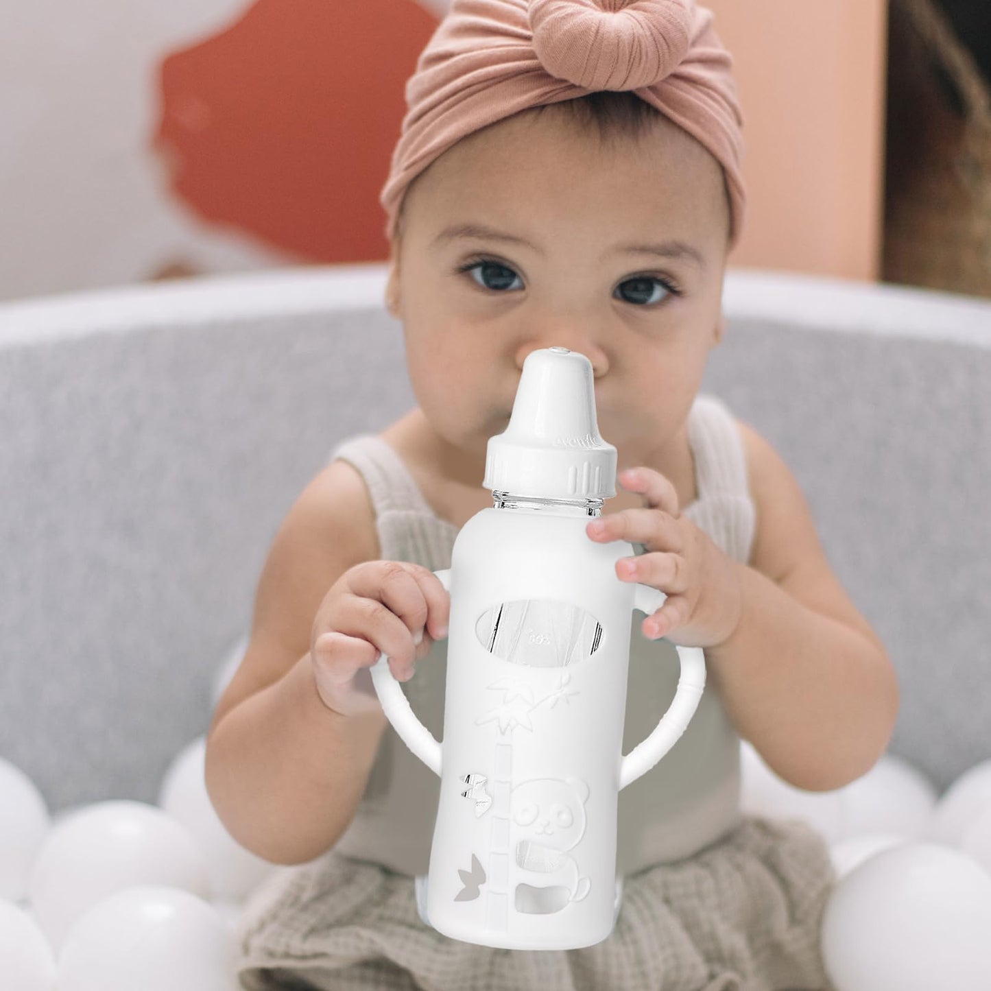 Silicone Sleeve Compatible with Evenflo 8oz Glass Bottle, Baby Bottle Silicone Sleeve with Antislip Handle and Thermal Insulation, White