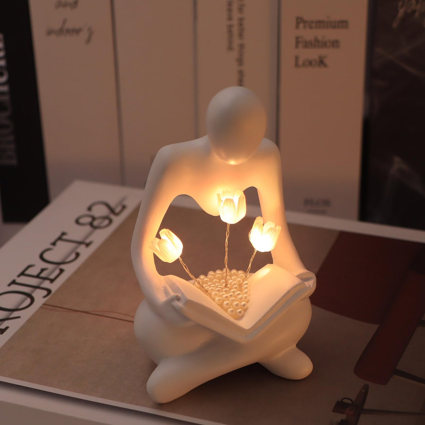 Itownkn Reading Sculptures Tulip Lamp Thinker Statue Figurine Battery Powered Night Light Modern Abstract Home Decoration  Living Room Bookshelf Office Shelves Desk Decor Aesthetic Gift