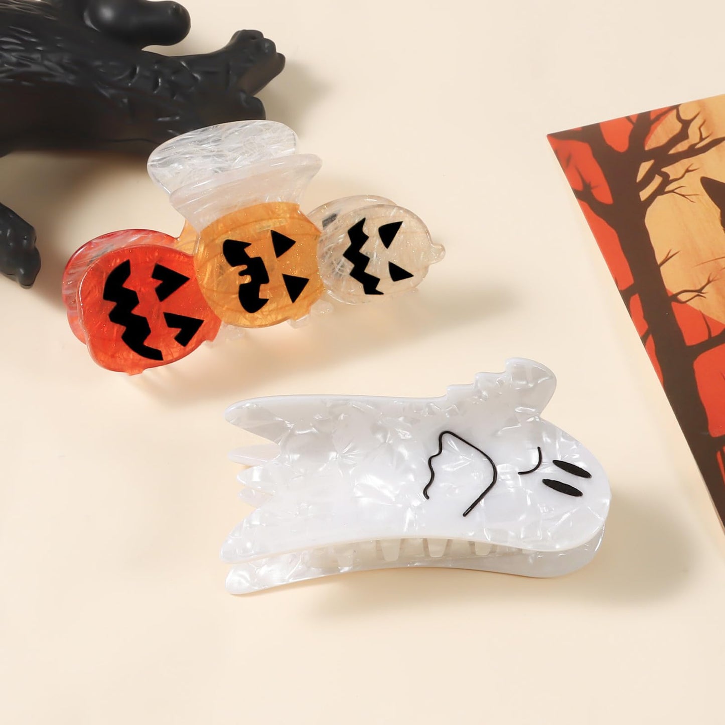 Pumpkin Hair Clips Halloween Large Claw Clips Hair Accessories for Women Cute Yellow Orange White Pumpkin Hair Clip for Thin Thi