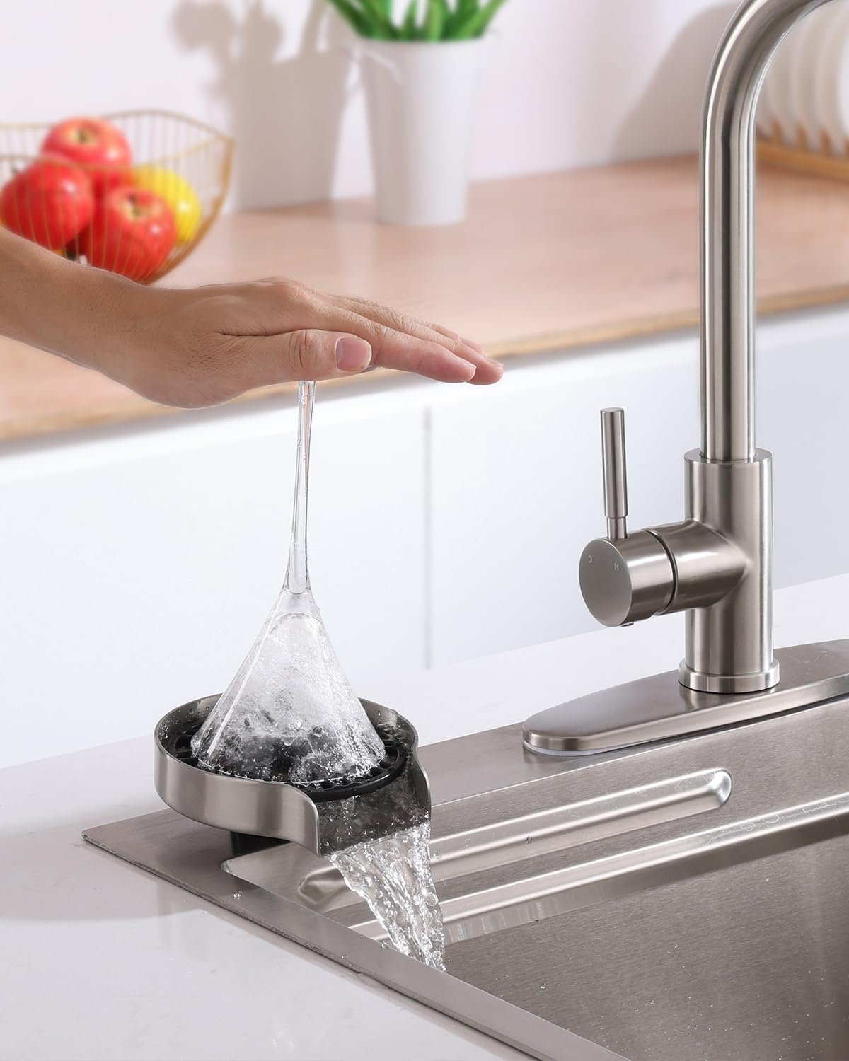 Glass Rinser for Kitchen Sink, Brushed Nickel Stainless Steel Universal Sink Bottle Washer Sink Cup Washer for Baby Bottle
