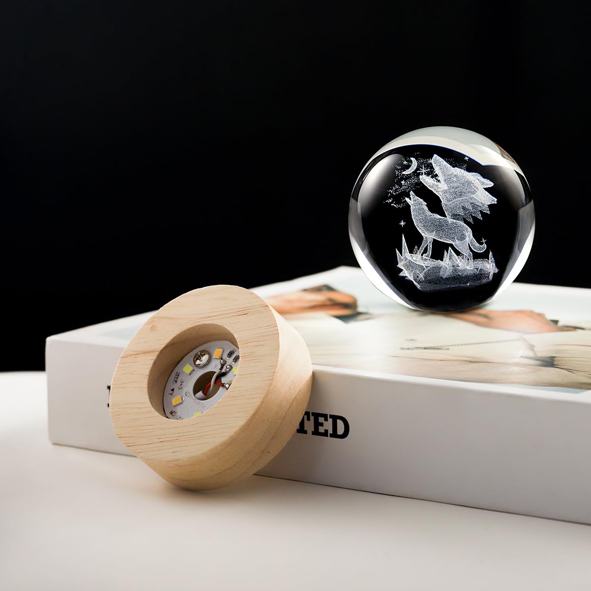 Hochance 3D Wolf Crystal Ball Lamp With Adjustable Brightness Led Wooden Base Night Light For Kids Teens mature-themeds Birthday Gift Home Desk Office Bedroom Decor (6Cm / 2.4 )